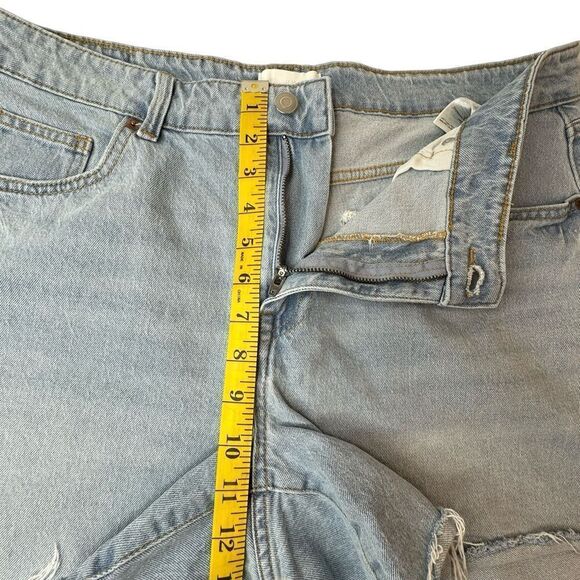H&M Light Washed Denim High Waist Shorts Size 14 Worn Once - Picture 8 of 13